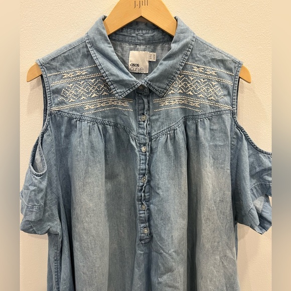 asos curve cold shoulder blue embroidered top - Picture 4 of 5